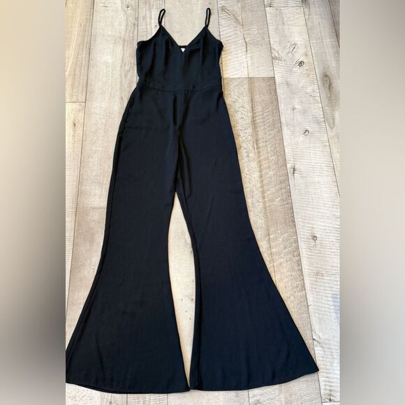 Abercrombie & Fitch Pants - Abercrombie & Fitch Black Flare Leg Jumpsuit